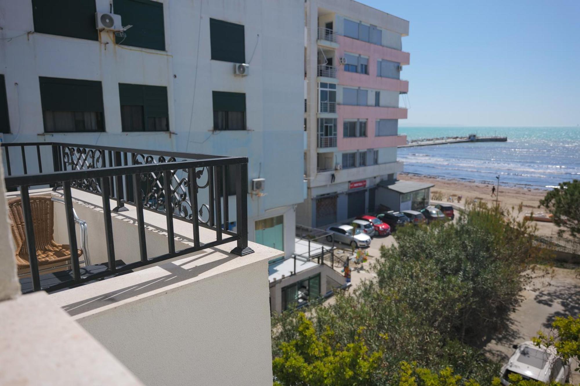 Afa Hotel Dıraç Dış mekan fotoğraf