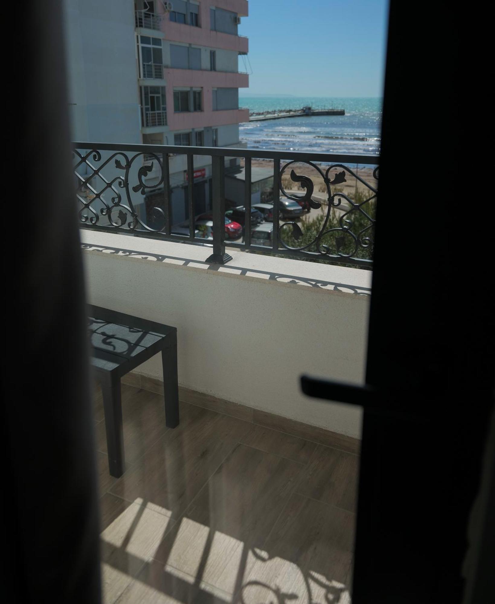 Afa Hotel Dıraç Dış mekan fotoğraf