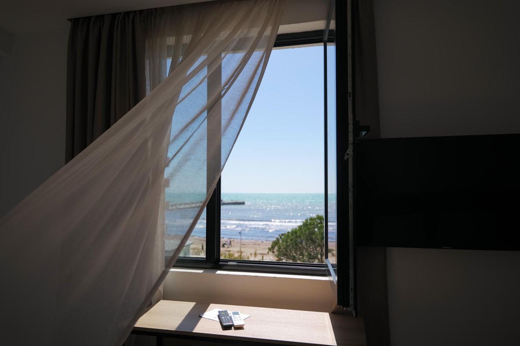 Afa Hotel Dıraç Dış mekan fotoğraf
